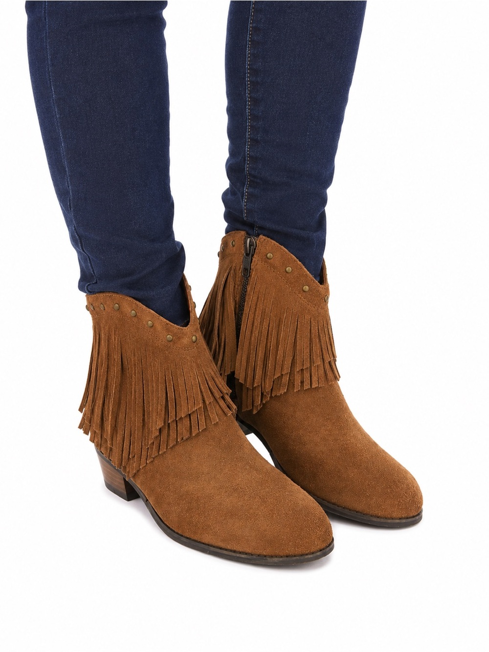 Size 9 Minnetonka Women’s Fringe Studded Booties Brown Suede Western Boho Boots